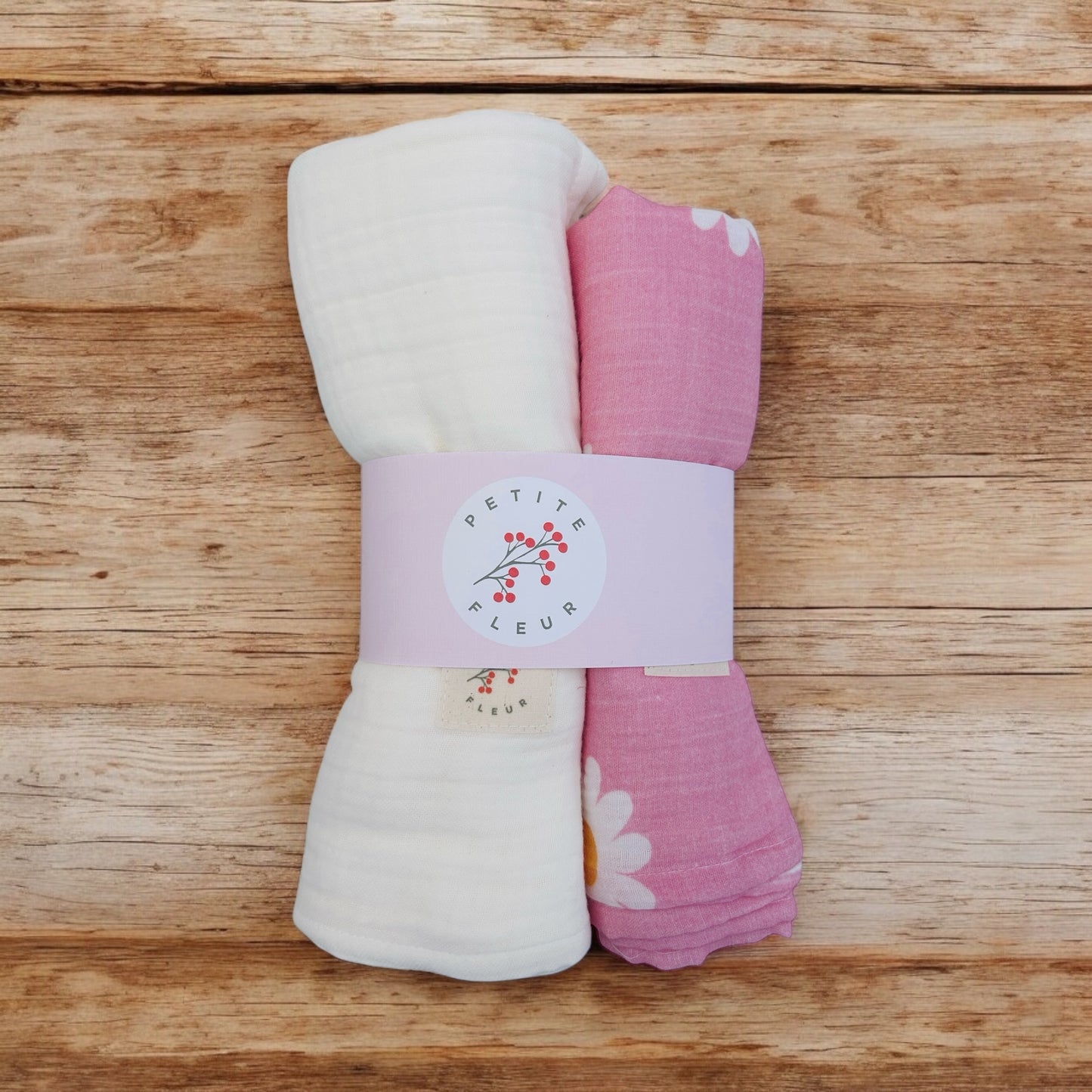 Daisy Swaddle Blanket Set