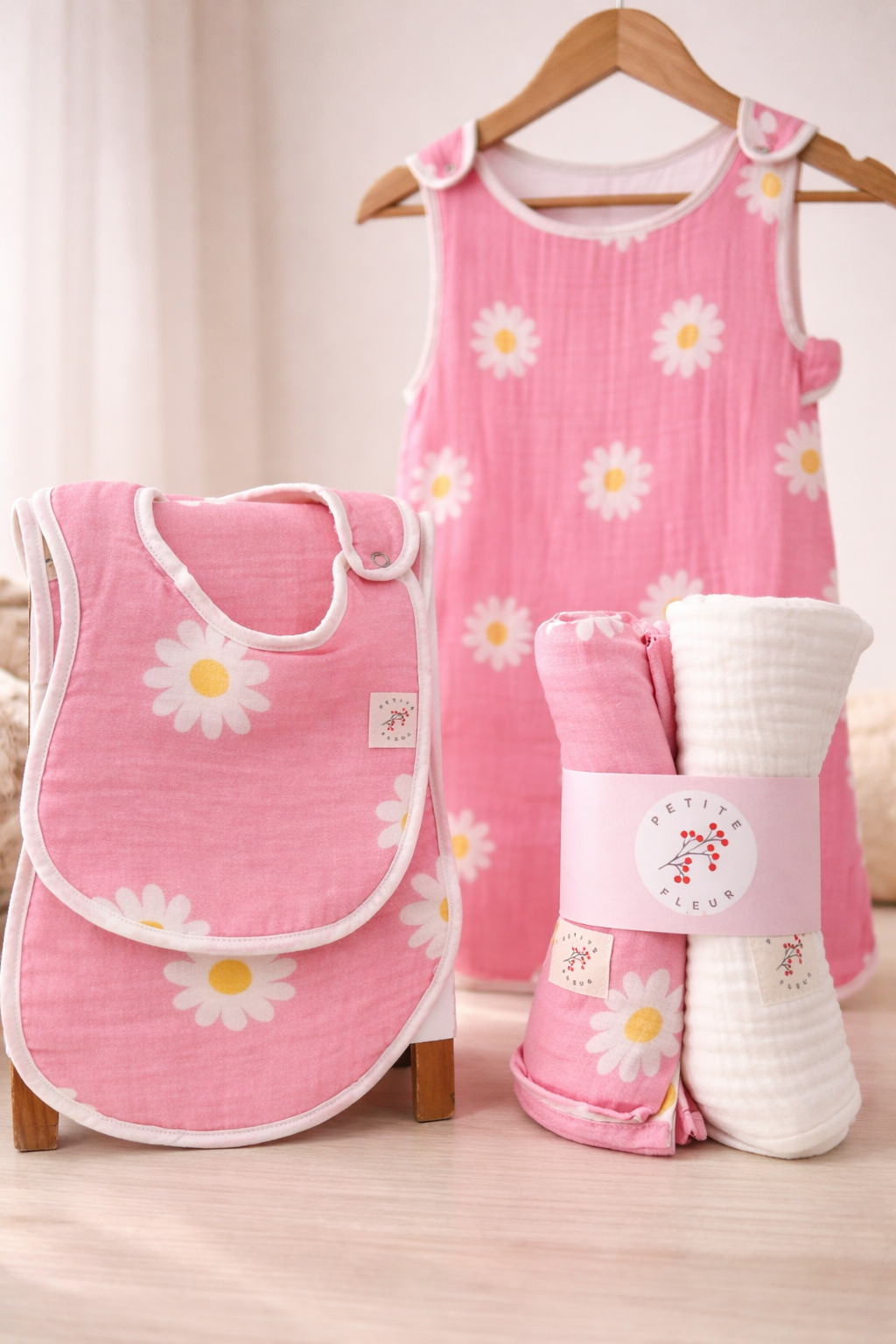 Daisy Complete Newborn Gift Set (5- Piece)